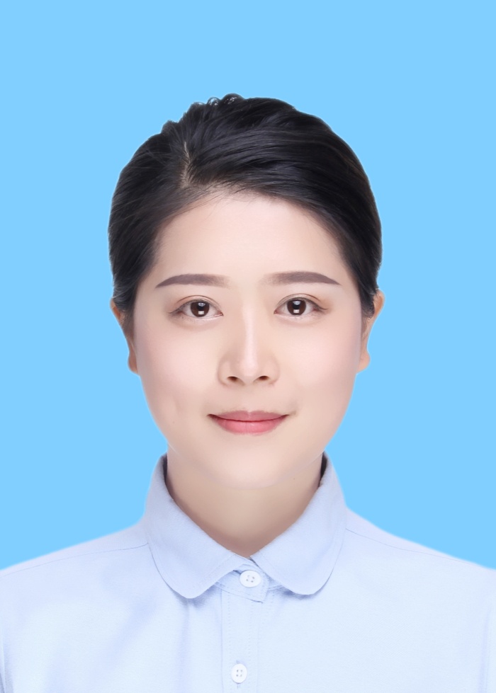 曾欢.jpg