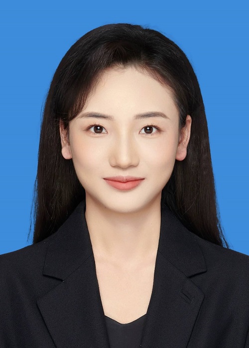 杨欣宇.png